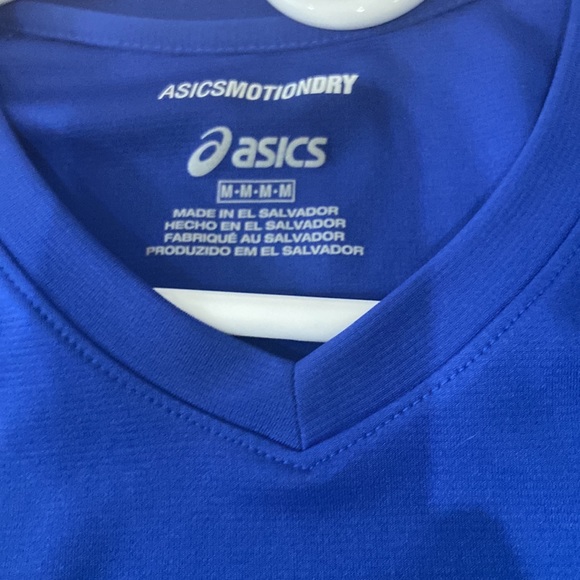 Navy ASICS top - Picture 3 of 3